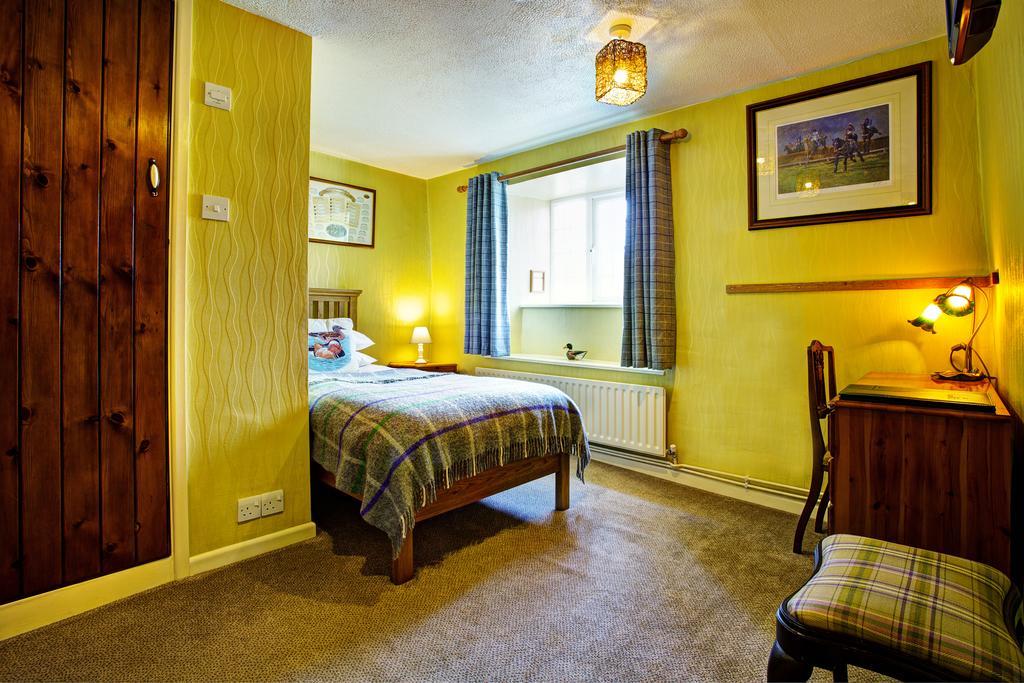 Tinhay Mill Hotel Lifton Exterior photo